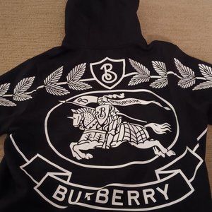 Men's Burberry sweatshirt